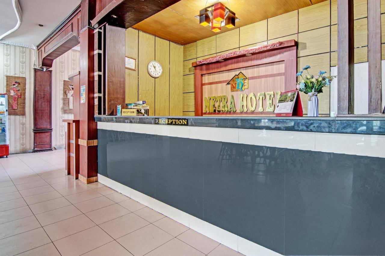 Oyo 92551 Netra Hotel Ujunbatu Экстерьер фото